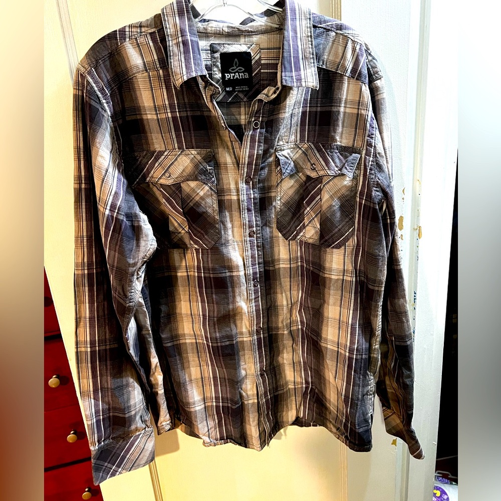 Men’s button down shirt